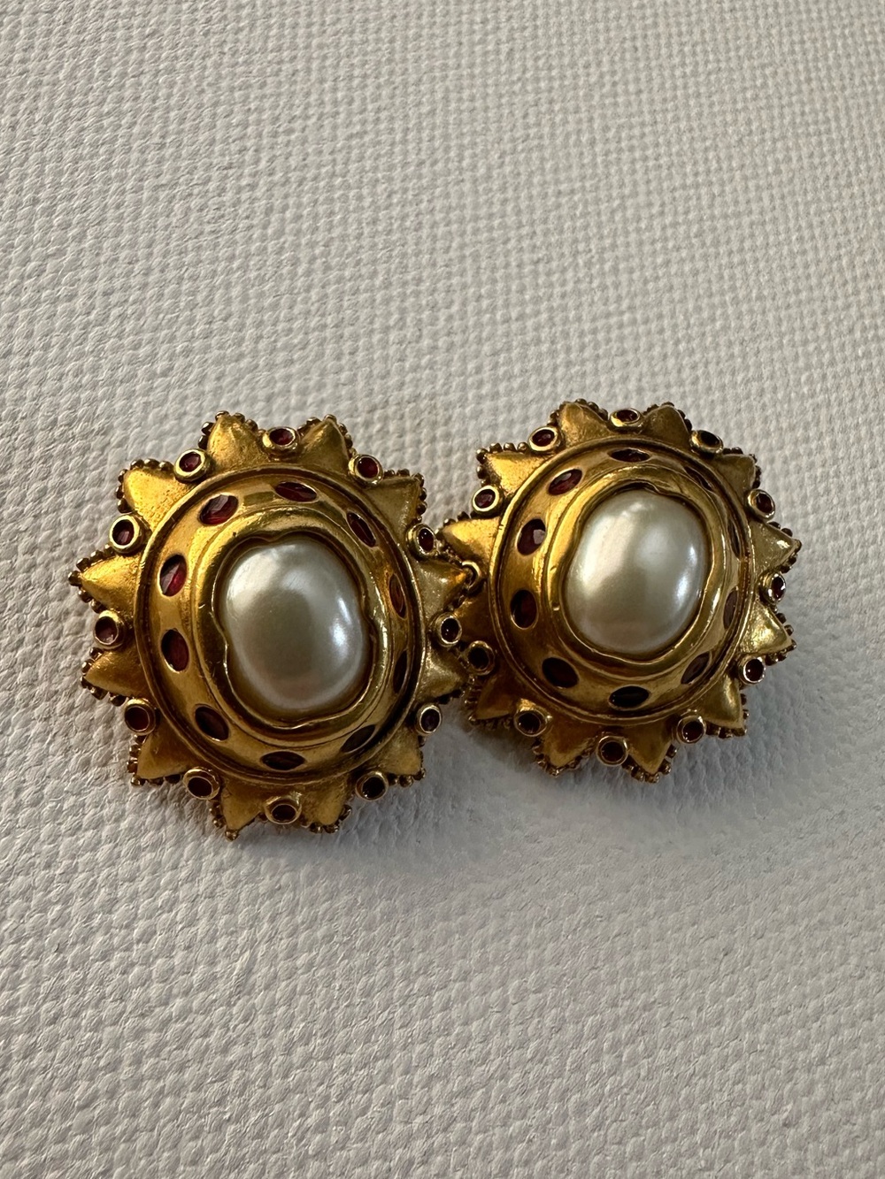 Vintage MMA PML Renaissance Pearl Ruby Clip Earrings - Museum Collection